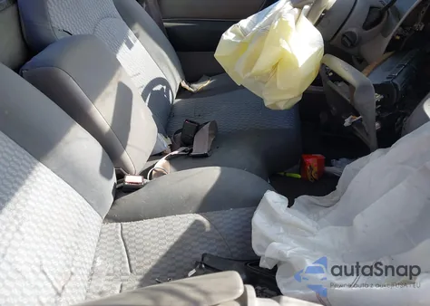 2001 Mazda B3000 Ds/Se from USA, damaged, VIN 4F4YR12U91TM24251